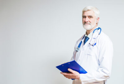 Продолжение витаминотерапии и введение гепатопротекторов